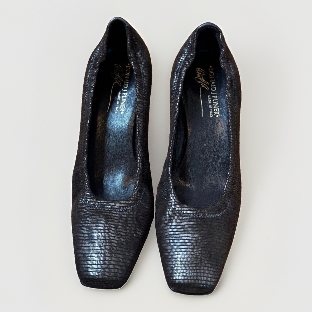 Donald Pliner Seana Metallic Lizard Kitten Heels - Picture 2 of 12